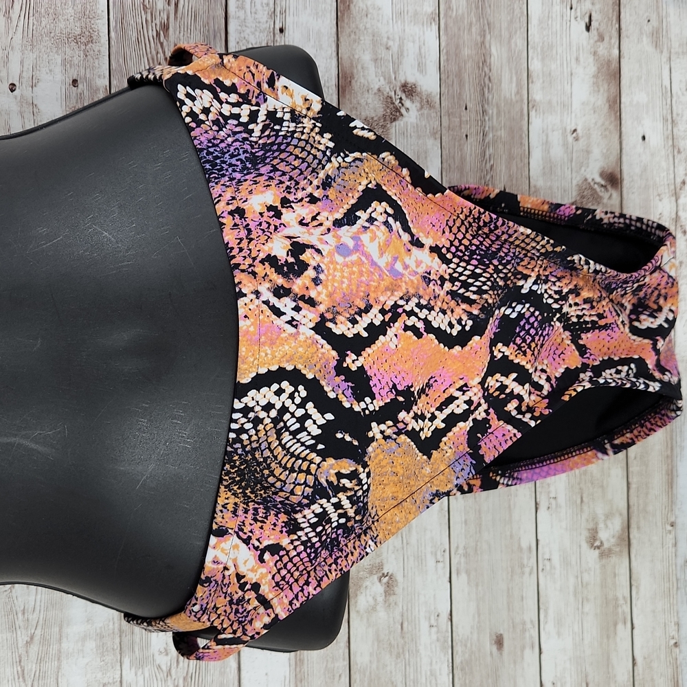 Shade & Shore, 2 pc Swimsuit Bikini,  coral, black, yellow Reptile print, Sz M/L - Picture 3 of 11